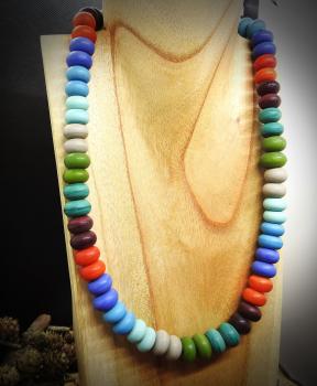 Necklace matte multicolored